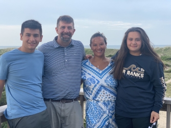 Stephanie Lim Capello with family