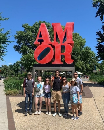 The student participants of the inaugural Villanova-Puerto Rico Research Retreat are joined by program founder Alexander Diaz-Lopez, PhD (right) on an outing to Philadelphia.